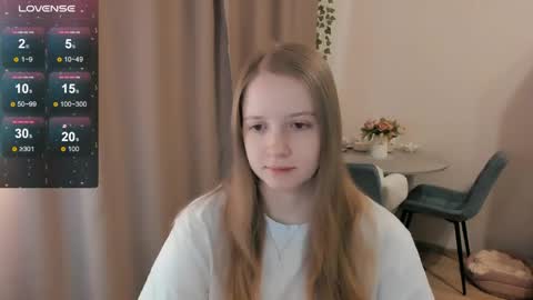 Snapshot of alisha_ley chatting on 04-28-26, 07:57 Alya online show from 04-28-26, 07:57