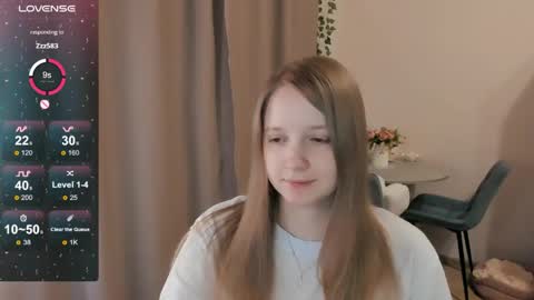 Snapshot of alisha_ley chatting on 04-28-26, 08:36 Alya online show from 04-28-26, 08:36