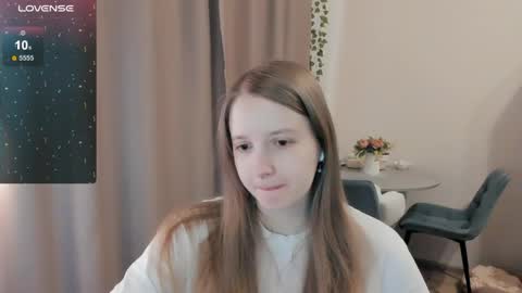 Snapshot of alisha_ley chatting on 05-12-26, 01:08 Alya online show from 05-12-26, 01:08