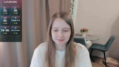 Snapshot of alisha_ley chatting on 05-14-26, 12:34 Alya online show from 05-14-26, 12:34