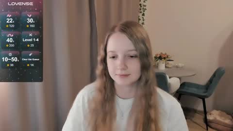 Snapshot of alisha_ley chatting on 05-19-26, 08:48 Alya online show from 05-19-26, 08:48