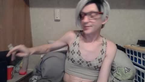 Alisha online show from 05-20-26, 09:26