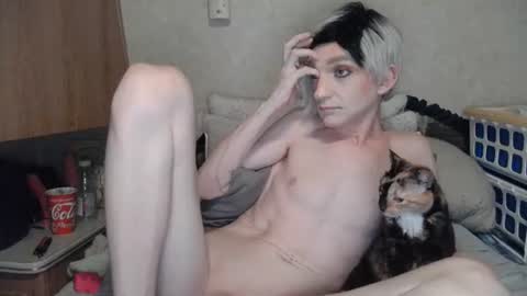Snapshot of alishaluv chatting on 07-10-26, 05:01 Alisha online show from 07-10-26, 05:01