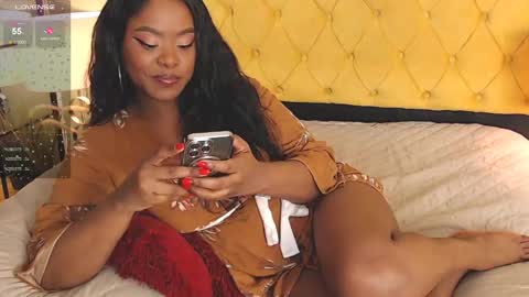 Luna online show from 12-20-24, 01:14