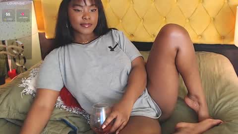 Luna online show from 01-13-25, 12:09