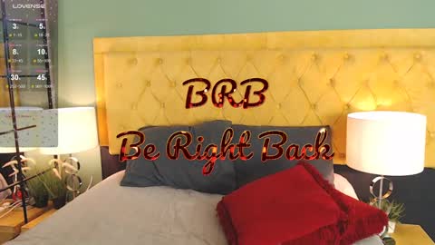 Luna online show from 02-01-25, 11:37