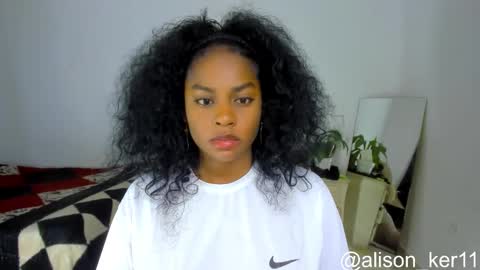 Sofias house online show from 10-25-25, 08:11