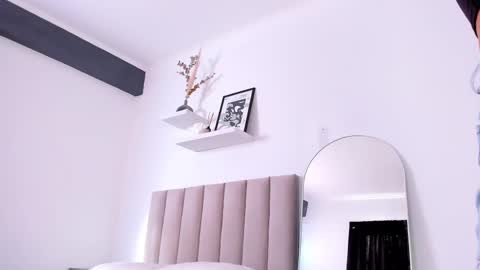 Alison  online show from 02-27-25, 11:20