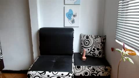 Snapshot of alisonturbay chatting on 05-28-26, 12:57 Alisonturbay online show from 05-28-26, 12:57