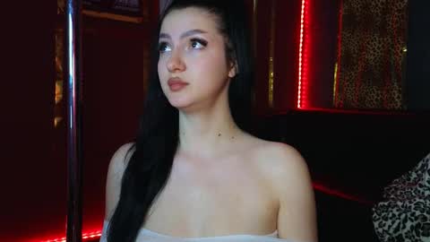 Snapshot of alissa4_ chatting on 09-18-25, 07:54 ALISSA online show from 09-18-25, 07:54