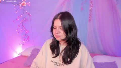 Snapshot of alissa_cute1 chatting on 07-24-26, 01:58 Mia online show from 07-24-26, 01:58