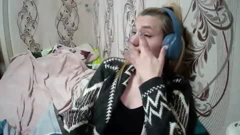 alissaclentx online show from 05-06-26, 08:47