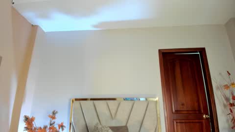 AlissaNix online show from 01-05-26, 11:19