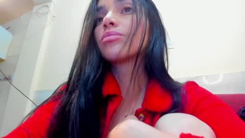 Alisson369  online show from 01-07-25, 02:30
