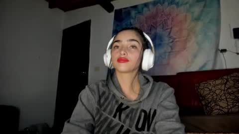 Alisson369  online show from 11-18-25, 10:47