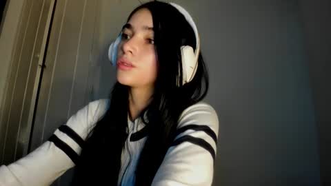 Alisson369  online show from 02-11-26, 08:30