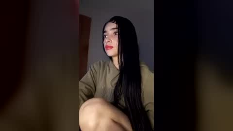 Snapshot of alisson369_ chatting on 06-23-26, 11:08 Alisson369 online show from 06-23-26, 11:08