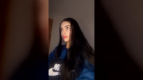 Snapshot of alisson369_ chatting on 06-26-26, 08:52 Alisson369 online show from 06-26-26, 08:52
