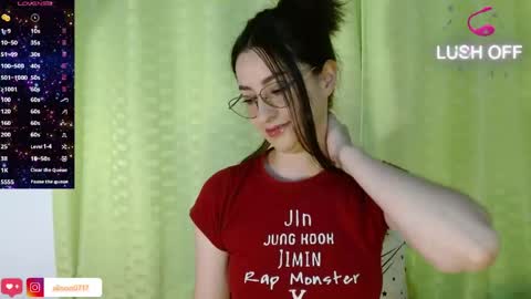 Snapshot of alisson_071989 chatting on 05-21-26, 10:28 Ali online show from 05-21-26, 10:28