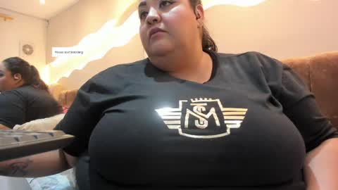 Snapshot of alisson_am chatting on 04-23-26, 12:29 Alisson online show from 04-23-26, 12:29
