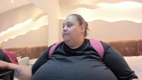 Snapshot of alisson_am chatting on 05-01-26, 11:59 Alisson online show from 05-01-26, 11:59