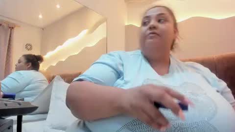 Snapshot of alisson_am chatting on 07-08-26, 05:17 Alisson online show from 07-08-26, 05:17