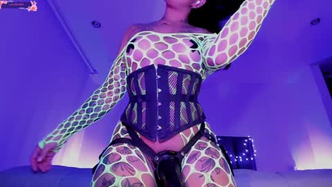    online show from 01-03-25, 03:49