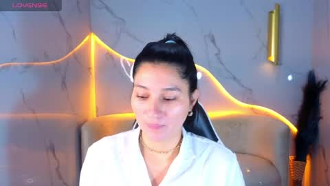 alisson_tx_ online show from 05-23-26, 07:40