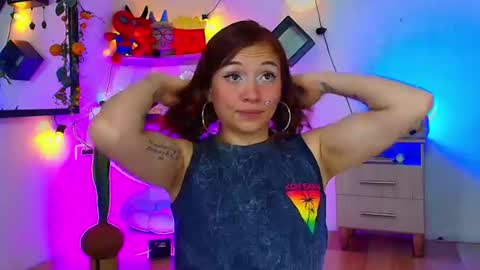 Snapshot of alisson_zafiro chatting on 06-14-26, 03:19 Alisson IG alisson zafiro27 online show from 06-14-26, 03:19