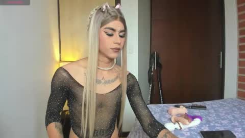 Snapshot of alissoondream_ chatting on 02-15-26, 01:31 alisson online show from 02-15-26, 01:31