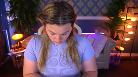 alissyagrayy online show from 06-23-26, 12:47