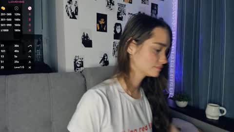 Alivia online show from 11-07-25, 10:26