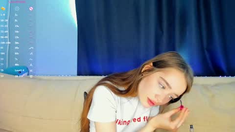 Alivia online show from 05-19-26, 08:31
