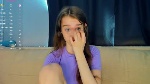 Alivia online show from 05-22-26, 08:32
