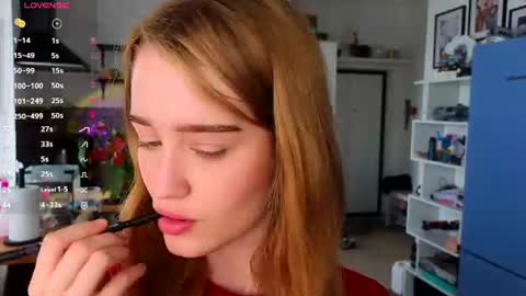 Snapshot of aliviawithlove chatting on 07-13-26, 09:01 Alivia online show from 07-13-26, 09:01