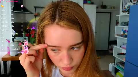 Snapshot of aliviawithlove chatting on 07-15-26, 09:03 Alivia online show from 07-15-26, 09:03
