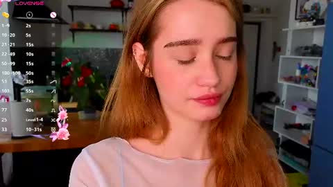 Snapshot of aliviawithlove chatting on 07-21-26, 09:11 Alivia online show from 07-21-26, 09:11