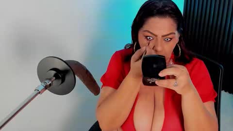 Aliyahs stone online show from 11-11-25, 11:54