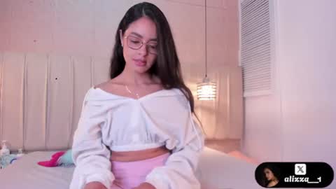 Snapshot of alizza_ chatting on 07-13-26, 11:46 alizza_ online show from 07-13-26, 11:46
