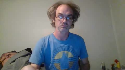 Snapshot of aljj81 chatting on 03-19-26, 02:04 J online show from 03-19-26, 02:04