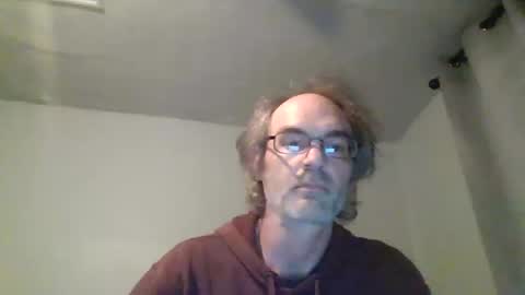 Snapshot of aljj81 chatting on 04-22-26, 02:25 J online show from 04-22-26, 02:25