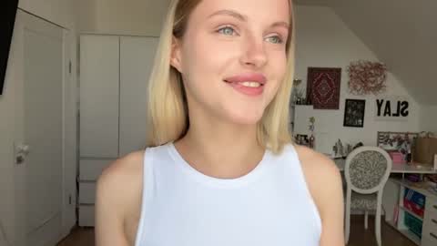 Kate online show from 07-30-26, 12:26