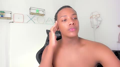 Snapshot of allan_ghersi02 chatting on 12-17-24, 10:23 Angel online show from 12-17-24, 10:23