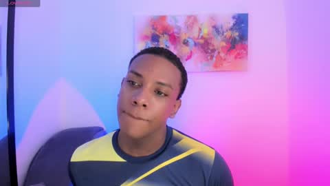 Snapshot of allan_ghersi02 chatting on 12-28-24, 07:11 Angel online show from 12-28-24, 07:11