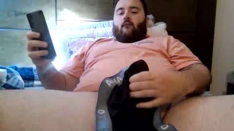 Snapshot of allanwhite28 chatting on 11-10-25, 05:56 allanwhite28 online show from 11-10-25, 05:56