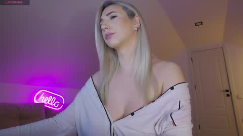 A day u didnt smile is a lost day online show from 03-06-26, 05:20