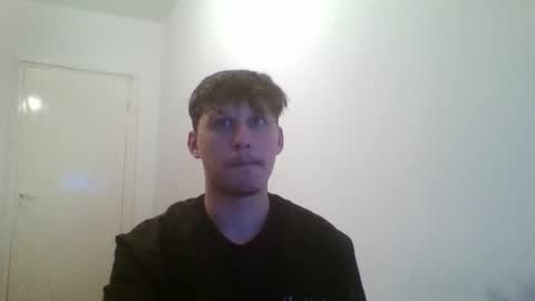 Snapshot of alldickshere chatting on 11-17-25, 11:21 alldickshere online show from 11-17-25, 11:21