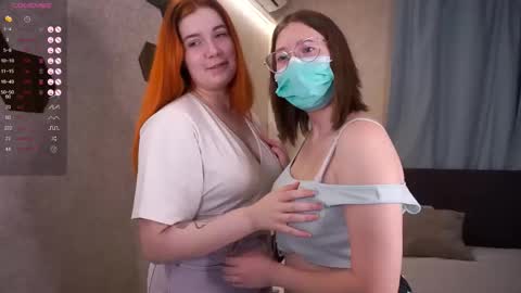 Snapshot of alleenvanhofwegen chatting on 10-11-25, 06:34 Rin online show from 10-11-25, 06:34