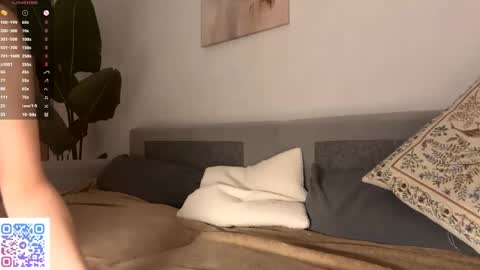 Anna online show from 04-11-26, 06:34