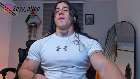 independent model 3 online show from 05-13-26, 04:10